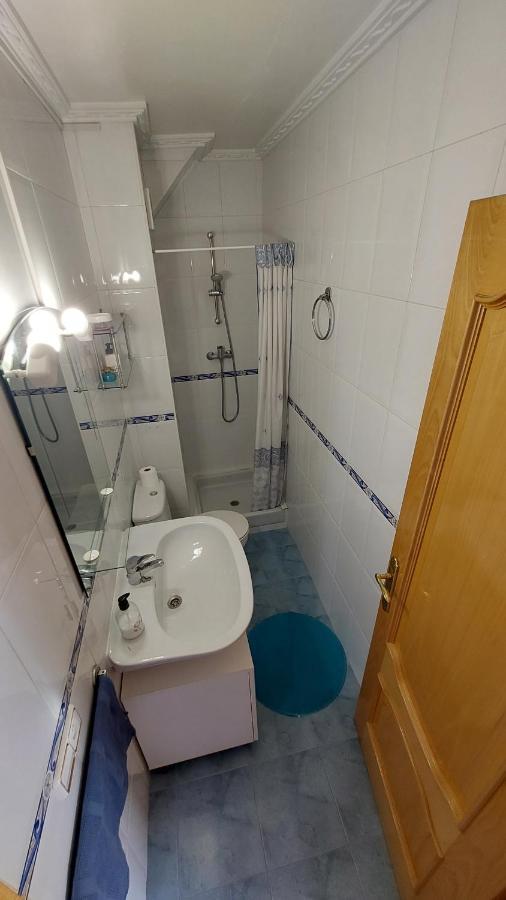 Central Accommodation Alicante Eksteriør billede